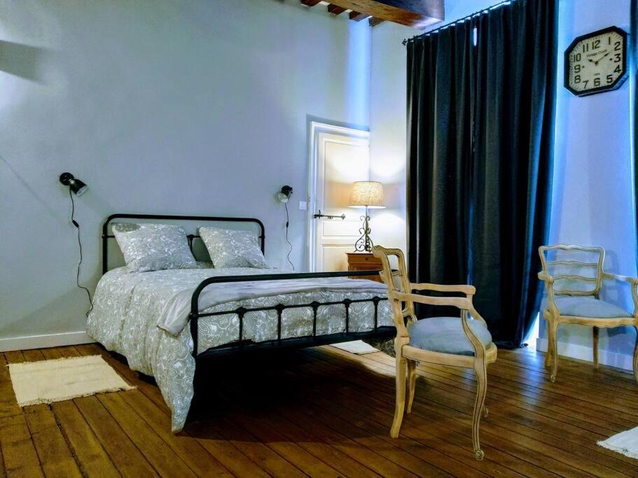 Authentique Studio Au Coeur De Bayeux Ngoại thất bức ảnh